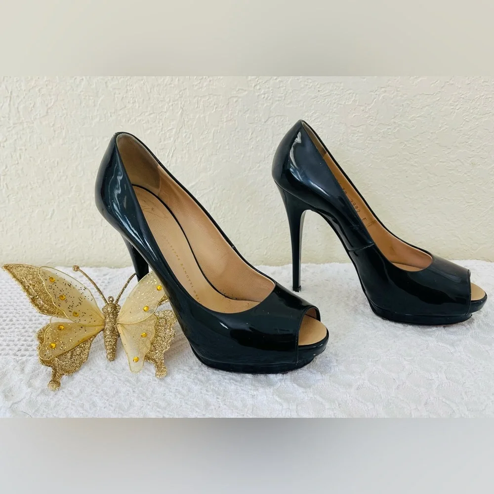Giuseppe Zanotti Design Italian Black Patent Leather Peep-Toe Pumps Shoes 38 EUC - Picture 1 of 13